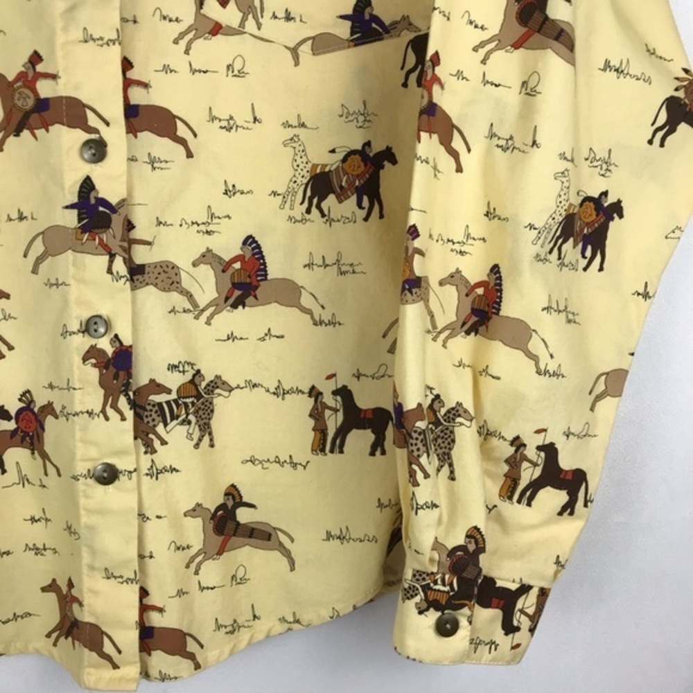 Circle T Button Down Shirt Medium - image 3